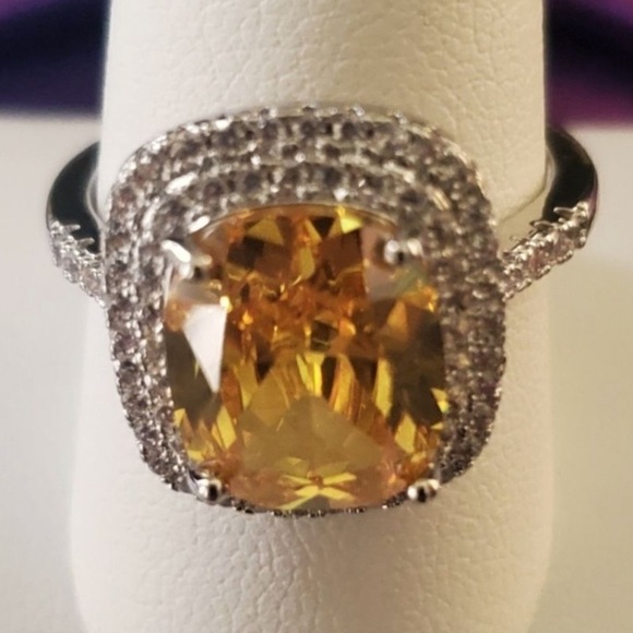 Elegant Yellow and Silver Women's Ring - Picture 4 of 6